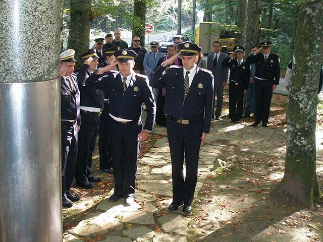 Odavanje počasti Josipu Joviću na mjestu pogibije kod plitvičke poste/Foto arhiva Lika pressa                                                                                                                                                             